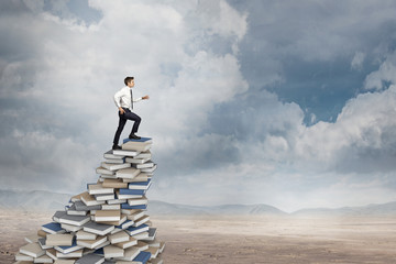 【各传媒大学录取分数线,各个传媒大学分数线】